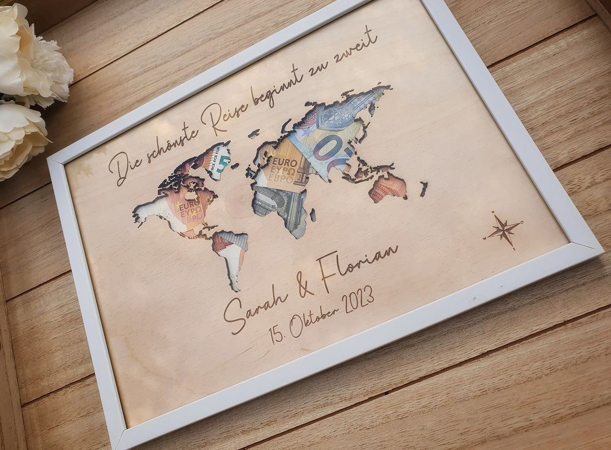 Personalisiertes Hochzeitsgeschenk im Bilderrahmen mit individuell gestaltetem Text und Namen des Brautpaares