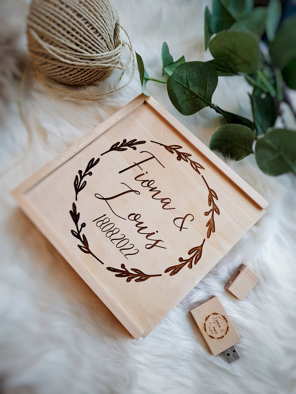 Personalisierte Fotokiste braun – Einzigartige Hochzeitserinnerungen