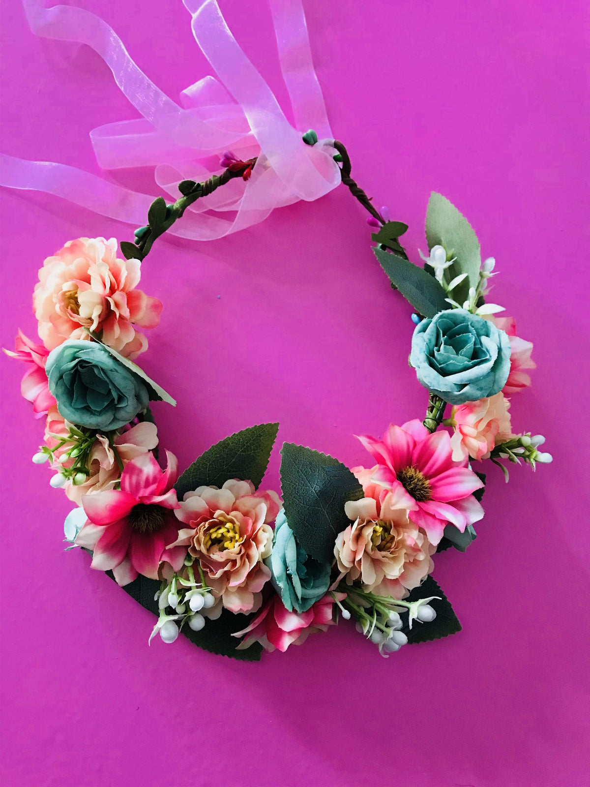 Romantischer Blumenkranz BK37 mit getrockneten Blumen – elegante Hochzeitsdeko im New-Romantic-Look für Braut