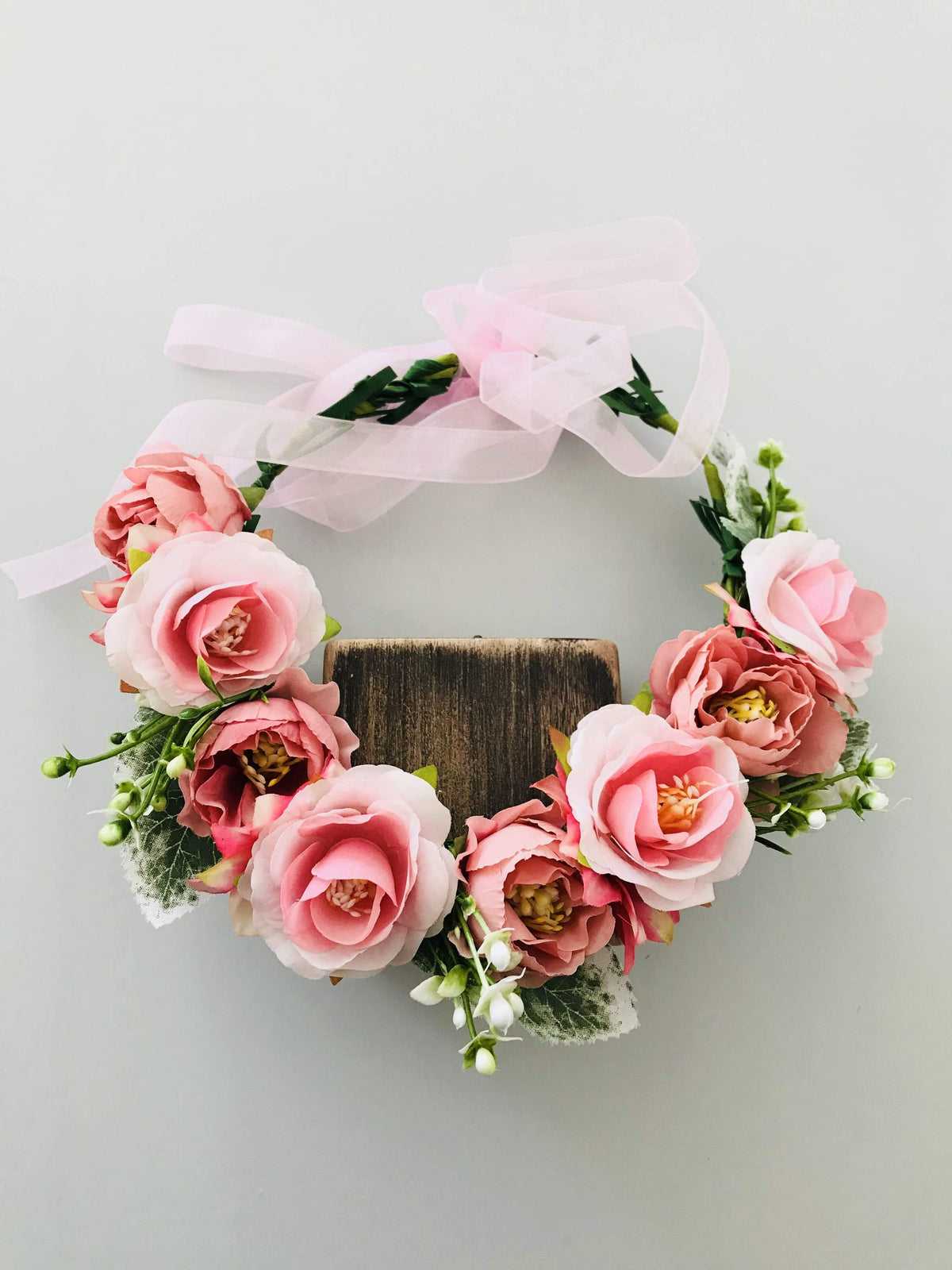 Romantischer Blumenkranz BK35 mit getrockneten Blumen – elegante Hochzeitsdeko und Konfetti für unvergessliche Momente